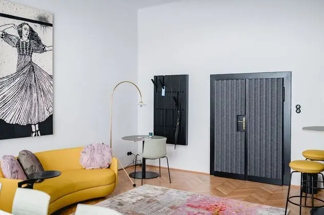 Grete Wiesenthal Suite XXL