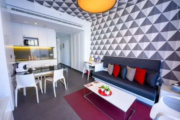 Stüdyo, 1 En Büyük (King) Boy Yatak, Sigara İçilmez, Şehir Manzaralı