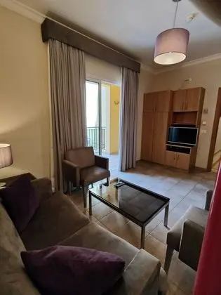 One Bedroom Suite