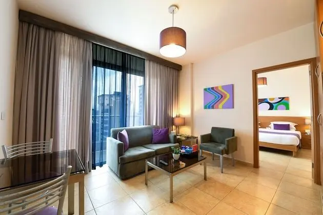 One Bedroom Suite for 3 people