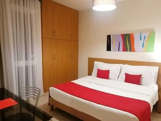 One Bedroom Suite for 3 people