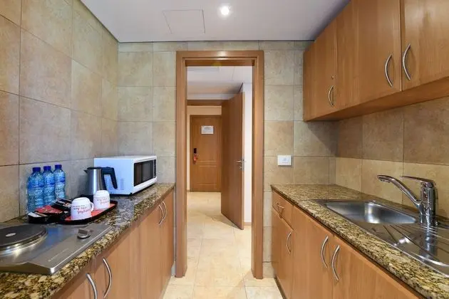 One Bedroom Suite for 3 people