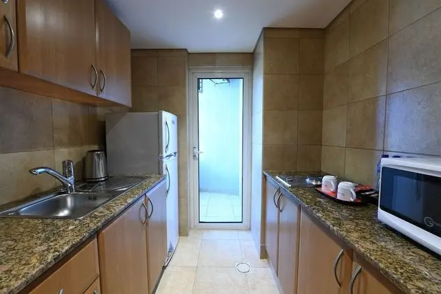 One Bedroom Suite for 3 people
