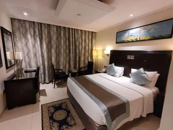Classic King Room