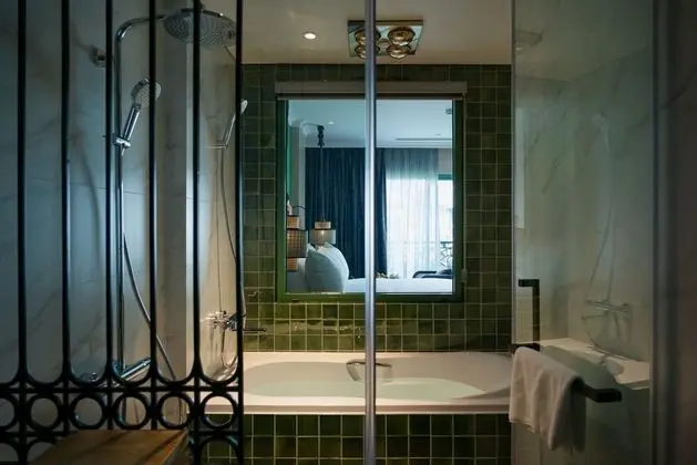 Premium Oda, 1 En Büyük (King) Boy Yatak, Balkon, Şehir Manzaralı