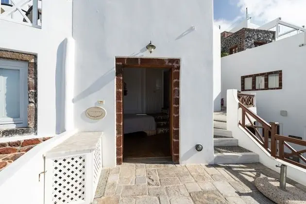 Stüdyo (Andreas Caldera view)