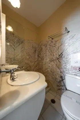 Stüdyo (Andreas Caldera view)