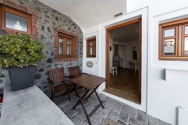 Stüdyo, Avlu Manzaralı