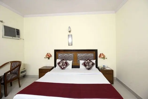 Deluxe Tek Büyük Yataklı Oda, 1 Çift Kişilik Yatak, Sigara İçilmez, Bahçe Manzaralı
