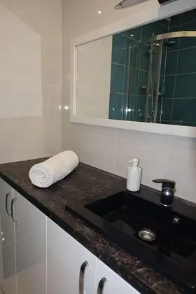 Apart Daire, 3 Yatak Odası (Al. Jana Pawla II 32)