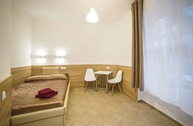 Apart Daire, 1 Çift Kişilik Yatak, Sigara İçilmez