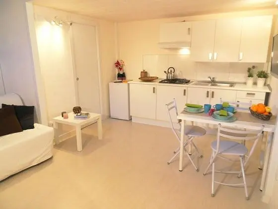 Traditional Dubleks, Zemin Kat (2)