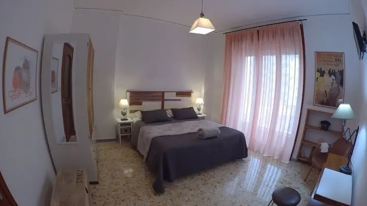 Deluxe Tek Büyük Yataklı Oda, Özel Banyo