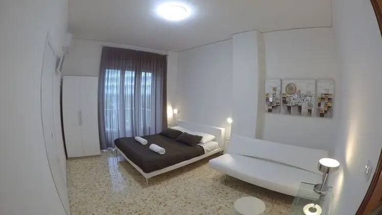 Standard Tek Büyük Yataklı Oda, Ortak Banyo