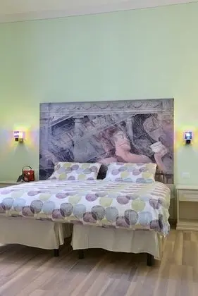 Superior Tek Büyük veya İki Ayrı Yataklı Oda