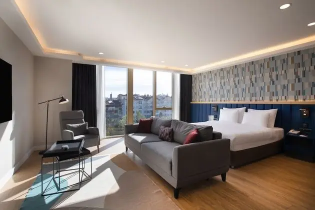 Junior Suite Porsuk River View Room