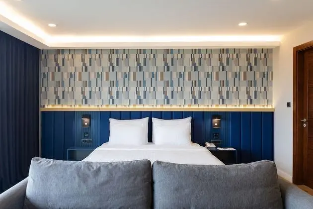 Junior Suite Porsuk River View Room