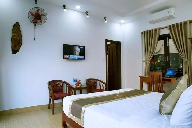 Deluxe Tek Büyük Yataklı Oda