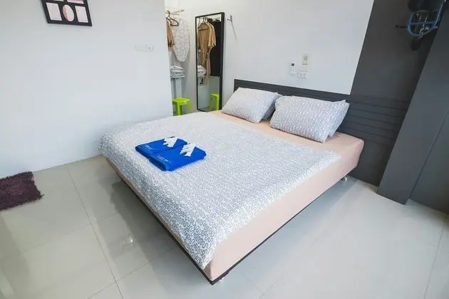 Deluxe Stüdyo, 1 En Büyük (King) Boy Yatak