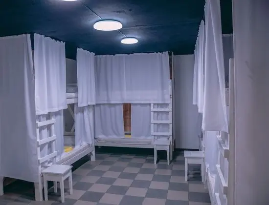 Ortak Ranzalı Oda, Karma Ranzalı Oda, Ortak Banyo (8-Beds)