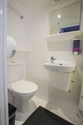 Private 4 Bed Dorm (Ensuite)