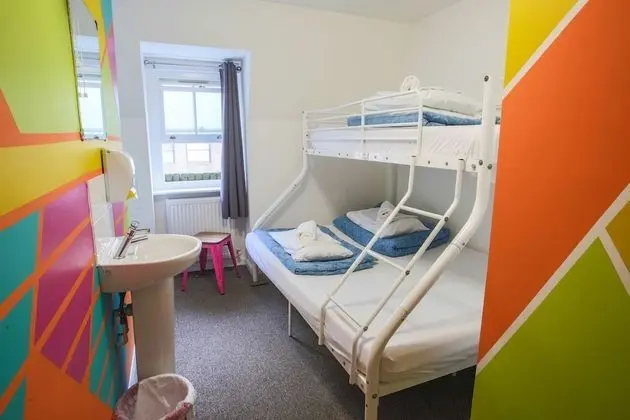 Private Twin Dorm (Ensuite)