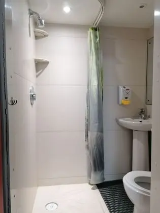 Private 4 Bed Dorm (Ensuite)