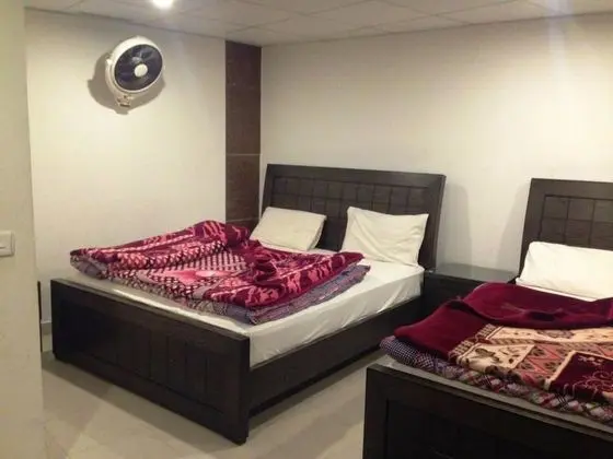 Standard Tek Büyük Yataklı Oda