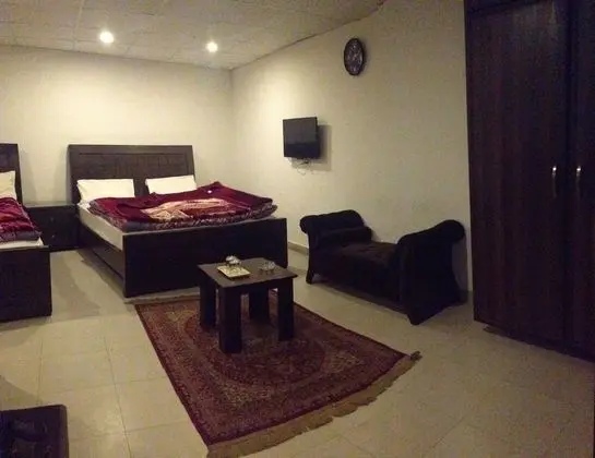 Standard Tek Büyük Yataklı Oda