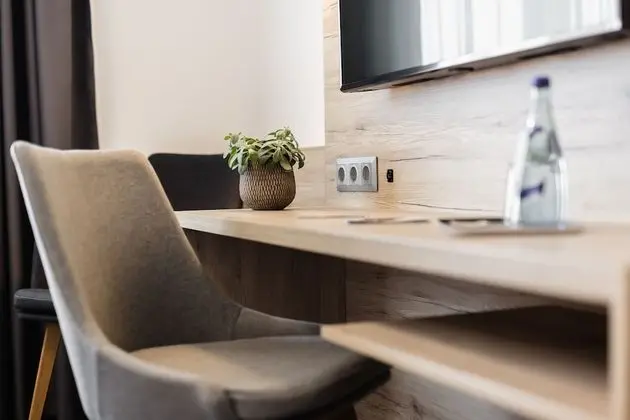 Premium Tek Büyük Yataklı Oda