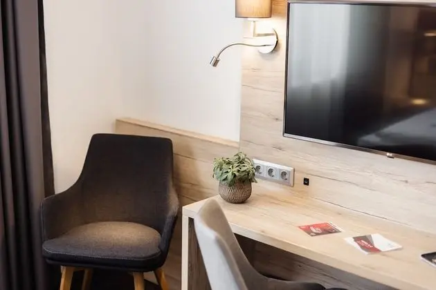 Premium Tek Büyük Yataklı Oda