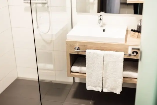 Premium Tek Büyük Yataklı Oda