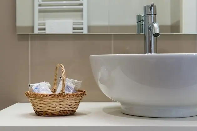 Tek Büyük veya İki Ayrı Yataklı Oda, Balkon, Deniz Manzaralı