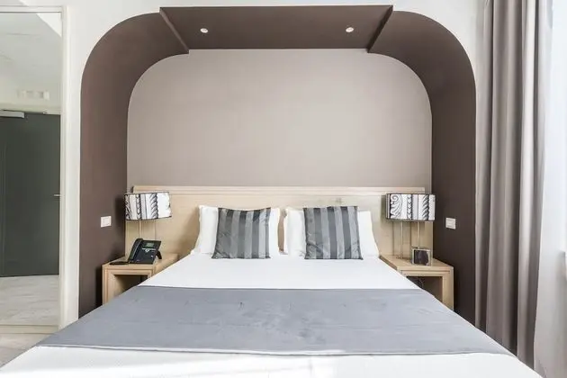 Executive Tek Büyük Yataklı Oda