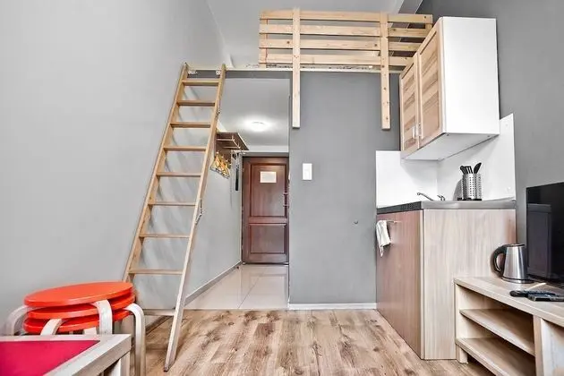 Deluxe Stüdyo Süit