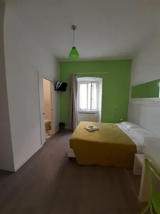 Tek Büyük veya İki Ayrı Yataklı Oda, Özel Banyo