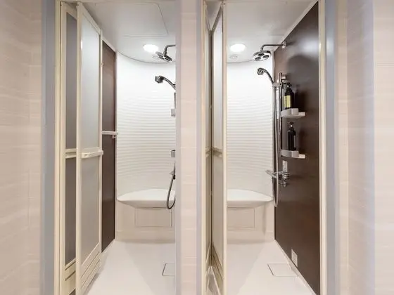 Cabin Capsule Room - Male Only