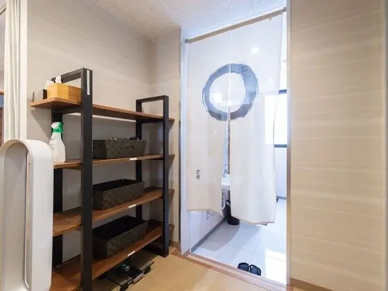 Cabin Capsule Room - Male Only