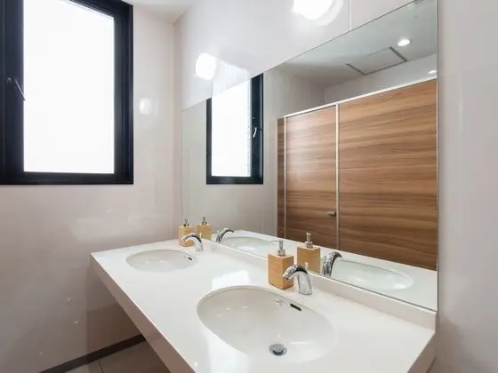 Cabin Capsule Room - Male Only