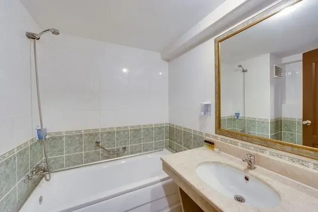 Standard Tek Büyük veya İki Ayrı Yataklı Oda