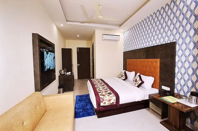 Deluxe Üç Kişilik Oda, 1 Çift Kişilik veya 2 Tek Kişilik Yatak, Engellilere Uygun