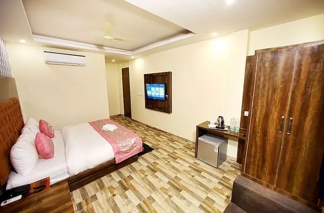 Deluxe Üç Kişilik Oda, 1 Çift Kişilik veya 2 Tek Kişilik Yatak, Engellilere Uygun