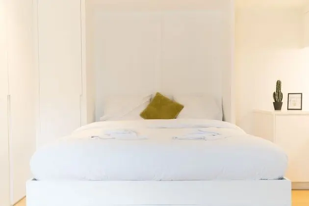 Deluxe Stüdyo Süit