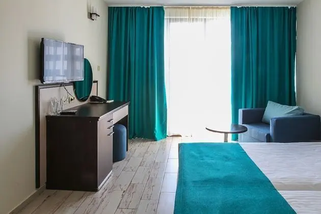 Comfort İki Ayrı Yataklı Oda, Balkon (2 + 1)