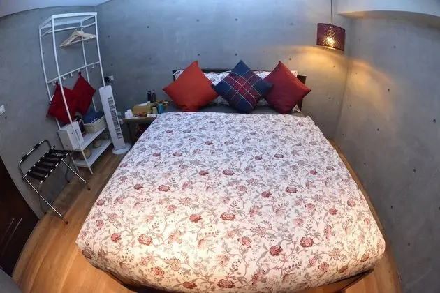Business Tek Büyük Yataklı Oda