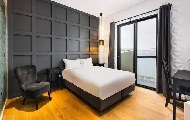 Deluxe Tek Büyük veya İki Ayrı Yataklı Oda