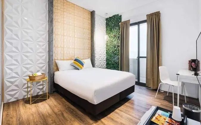 Deluxe Tek Büyük veya İki Ayrı Yataklı Oda