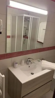 Classic Tek Büyük veya İki Ayrı Yataklı Oda