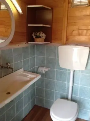 Bungalov, Özel Banyo