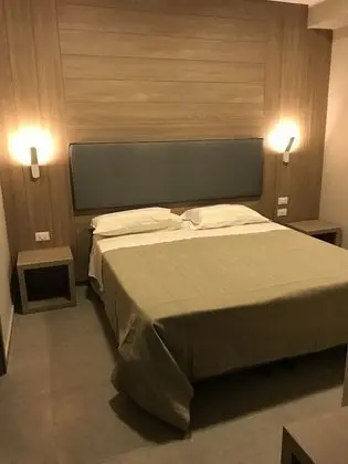 Basic Oda, 1 Tek Kişilik Yatak